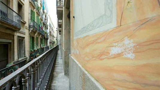 Apartments in Barcelona Ciutat Vella - photo 7