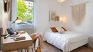 Room for rent, Lyon, Auvergne-Rhône-Alpes, &lt;span class=&quot;blurred street&quot; onclick=&quot;ProcessAdRequest(10437091)&quot;&gt;&lt;span class=&quot;hint&quot;&gt;See streetname&lt;/span&gt;[xxxxxxxxxxxxx]&lt;/span&gt;