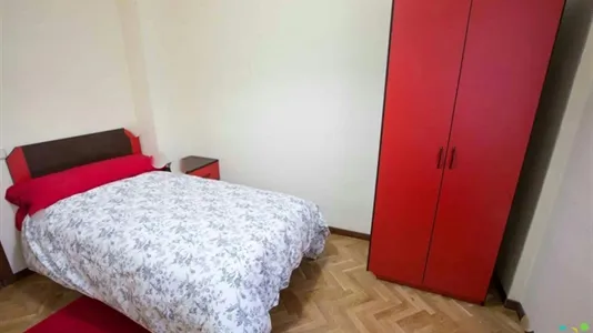 Rooms in Madrid Retiro - photo 2