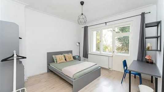 Rooms in Berlin Neukölln - photo 1