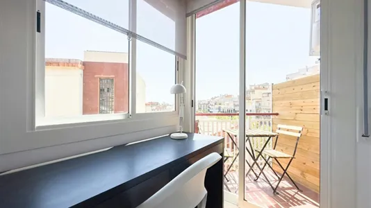 Rooms in Barcelona Eixample - photo 5