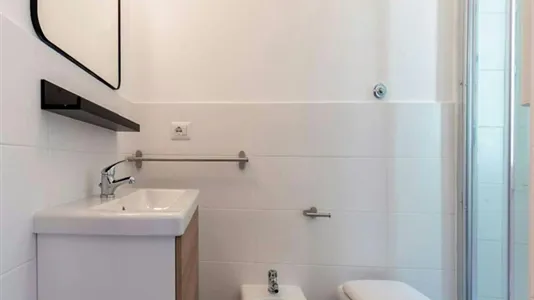 Rooms in Roma Municipio II – Parioli/Nomentano - photo 6