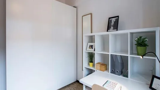 Rooms in Milano Zona 8 - Fiera, Gallaratese, Quarto Oggiaro - photo 6