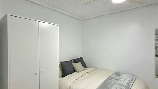 Rooms in Mislata - photo 5