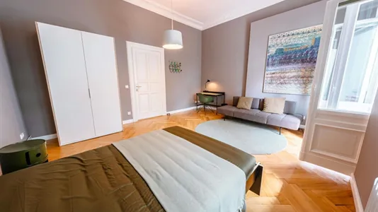 Rooms in Berlin Charlottenburg-Wilmersdorf - photo 3