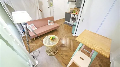 Apartment for rent in Lyon, Auvergne-Rhône-Alpes