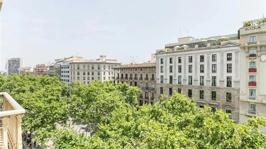 Apartments in Barcelona Eixample - photo 3