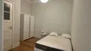 Room for rent, Lisbon (region), &lt;span class=&quot;blurred street&quot; onclick=&quot;ProcessAdRequest(13185228)&quot;&gt;&lt;span class=&quot;hint&quot;&gt;See streetname&lt;/span&gt;[xxxxxxxxxxxxx]&lt;/span&gt;