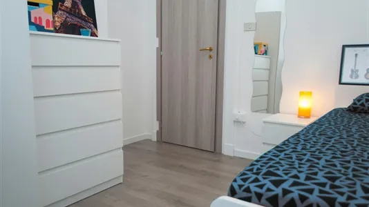 Rooms in Turin - photo 3