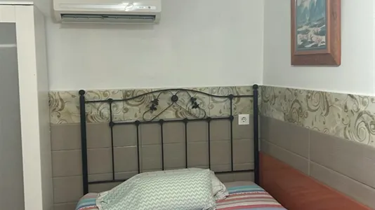 Apartments in Cornellà de Llobregat - photo 7