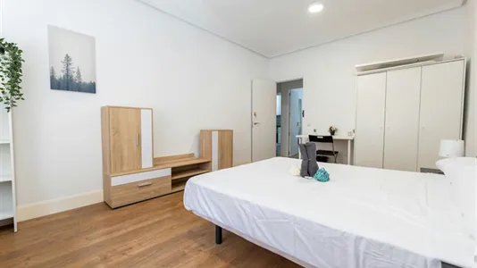 Rooms in Madrid Tetuán - photo 3