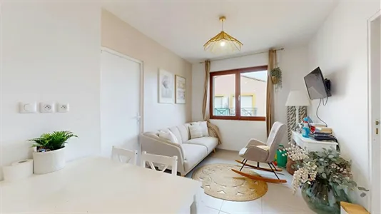 Rooms in Toulouse - photo 1