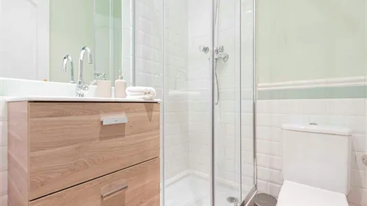 Rooms in Madrid Centro - photo 5