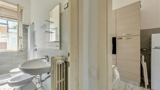 Rooms in Milano Zona 1 - Centro storico - photo 8