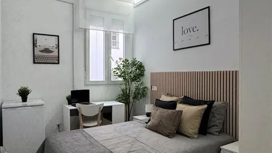 Rooms in Madrid Centro - photo 4