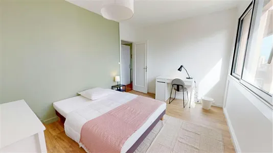 Rooms in Clermont-Ferrand - photo 3