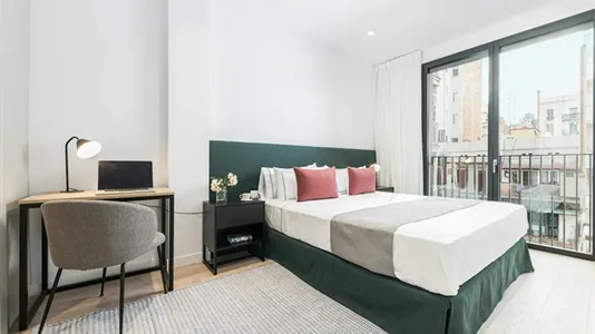 Apartments in Barcelona Eixample - photo 10