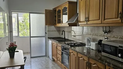 Apartment for rent in Almada, Setúbal (Distrito)
