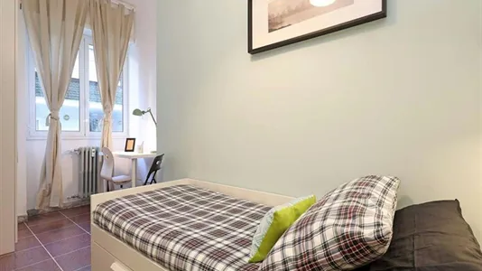 Rooms in Roma Municipio II – Parioli/Nomentano - photo 4