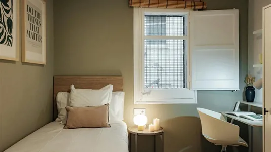 Rooms in Barcelona Sarrià-St. Gervasi - photo 2