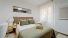 Room for rent, Madrid Retiro, Madrid, &lt;span class=&quot;blurred street&quot; onclick=&quot;ProcessAdRequest(13401782)&quot;&gt;&lt;span class=&quot;hint&quot;&gt;See streetname&lt;/span&gt;[xxxxxxxxxxxxx]&lt;/span&gt;