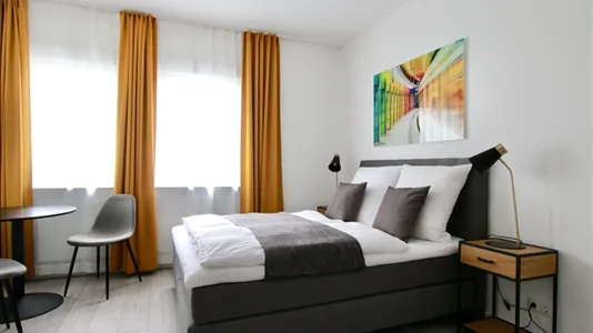 Apartments in Cologne Innenstadt - photo 8