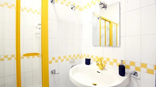 Rooms in Milano Zona 2 - Stazione Centrale, Gorla, Turro, Greco, Crescenzago - photo 2