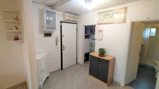 Rooms in Florence - photo 4