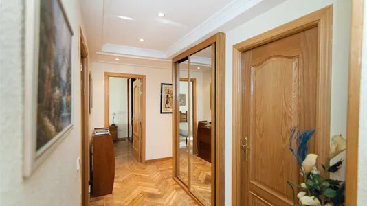 Rooms in Madrid Chamberí - photo 10