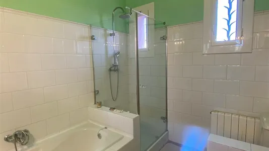 Rooms in Alella - photo 10