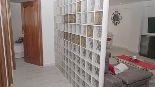 Rooms in Málaga - photo 5