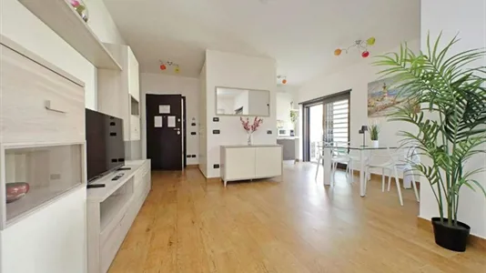 Apartments in Roma Municipio III – Monte Sacro - photo 3
