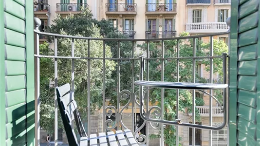 Apartments in Barcelona Eixample - photo 4
