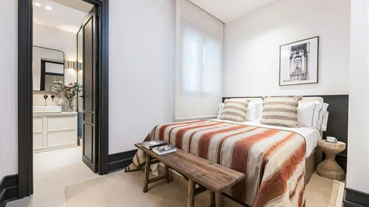 Apartments in Madrid Centro - photo 6