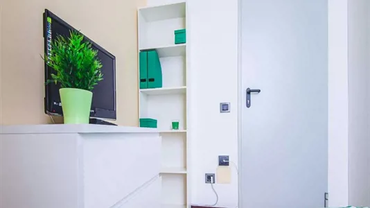 Rooms in Milano Zona 2 - Stazione Centrale, Gorla, Turro, Greco, Crescenzago - photo 2