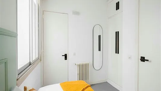 Rooms in Madrid Centro - photo 5