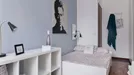 Room for rent, Bologna, Emilia-Romagna, Viale Giovanni Vicini