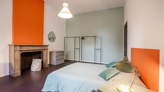 Rooms in Charleroi - photo 4