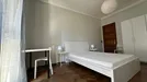 Room for rent, Lisbon (region), &lt;span class=&quot;blurred street&quot; onclick=&quot;ProcessAdRequest(13185226)&quot;&gt;&lt;span class=&quot;hint&quot;&gt;See streetname&lt;/span&gt;[xxxxxxxxxxxxx]&lt;/span&gt;