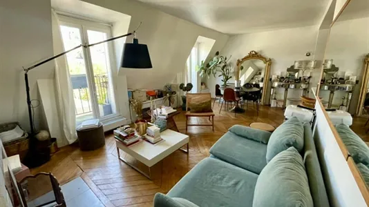 Apartments in Paris 18ème arrondissement - Montmartre - photo 3