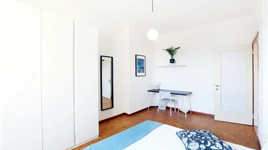 Rooms in Milano Zona 5 - Vigentino, Chiaravalle, Gratosoglio - photo 3