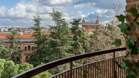 Rooms in Madrid Salamanca - photo 10