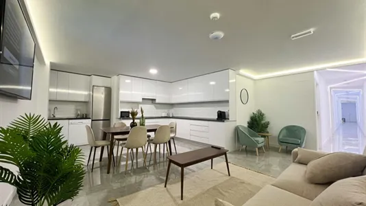 Rooms in Madrid Centro - photo 7