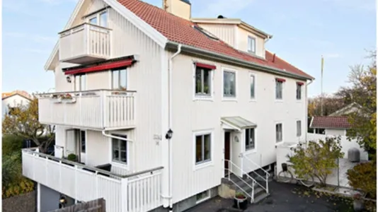 Apartments in Askim-Frölunda-Högsbo - photo 1