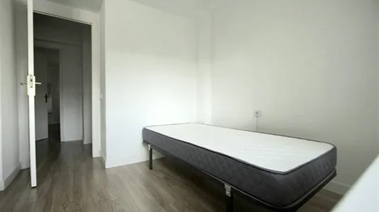 Rooms in Madrid Ciudad Lineal - photo 5