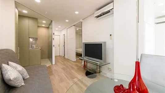 Apartments in Madrid Tetuán - photo 1