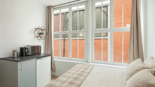 Apartments in Paris 18ème arrondissement - Montmartre - photo 3