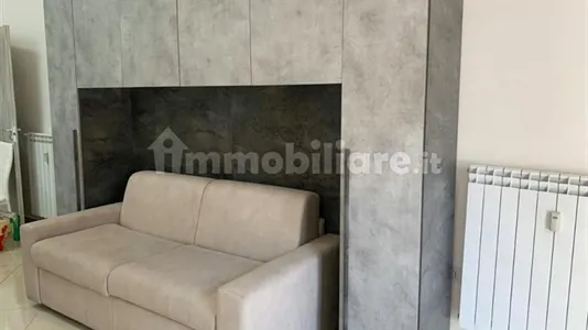 Apartments in Turin - photo 2