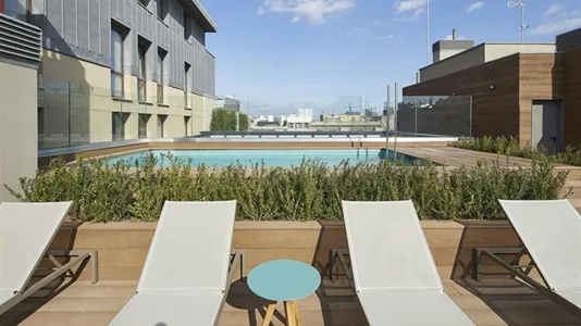 Apartments in Barcelona Eixample - photo 1