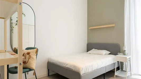 Rooms in Milano Zona 6 - Barona, Lorenteggio - photo 1